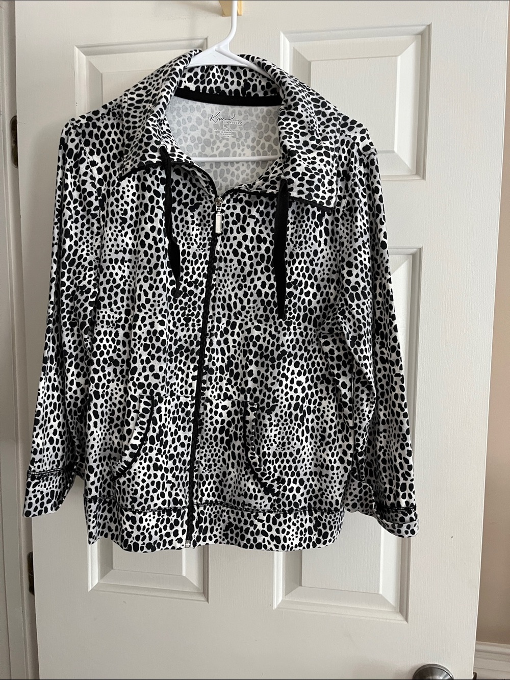 Kensie Black & White Spotted Zip Bomber Jacket
